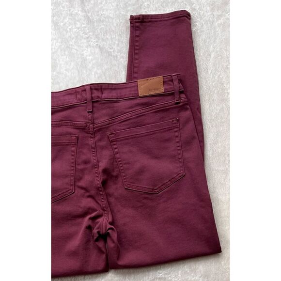 NWT Revtown Decade Denim Super Skinny Jeans in Claret, Size 32 Regular - Picture 16 of 16